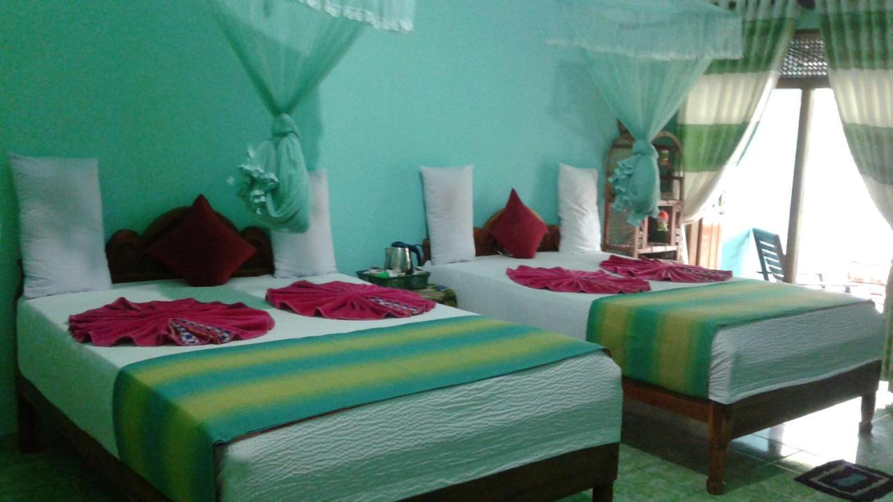 Flower Inn Sigirija Zewnętrze zdjęcie