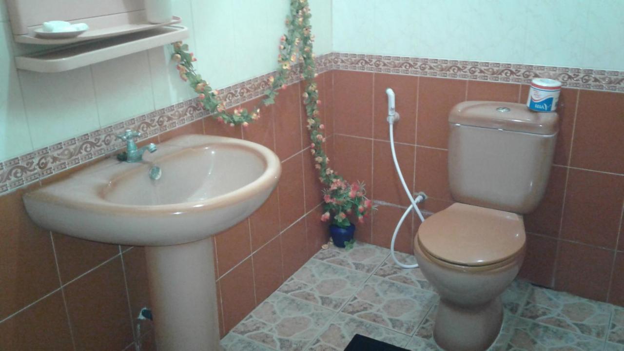 Flower Inn Sigirija Zewnętrze zdjęcie