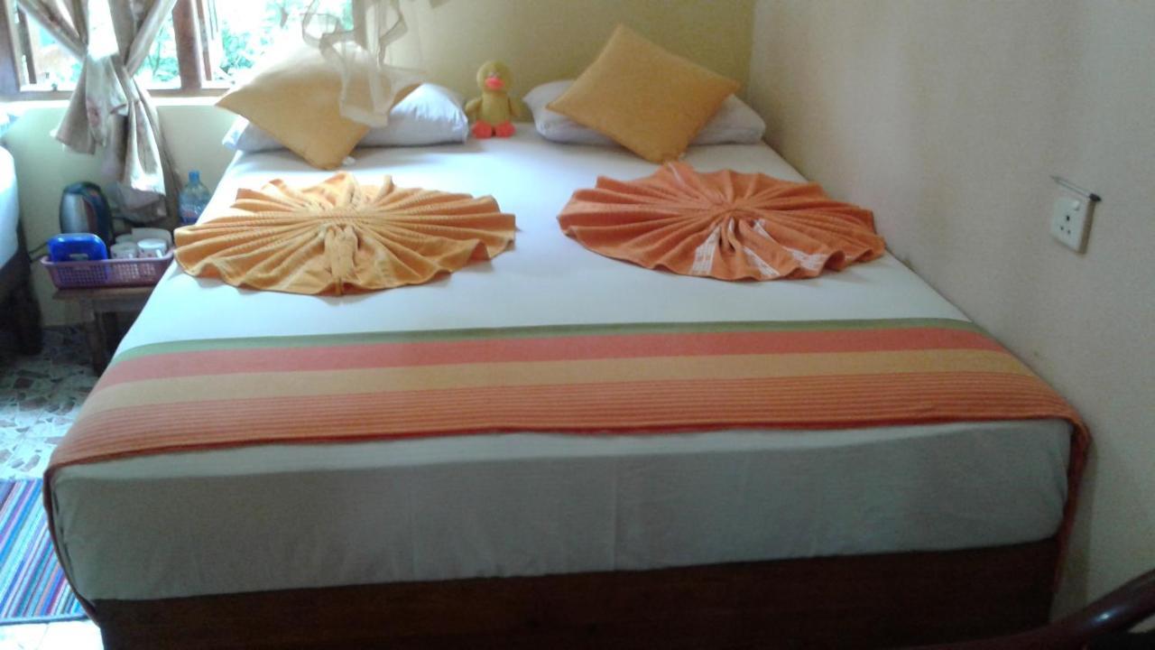 Flower Inn Sigirija Zewnętrze zdjęcie