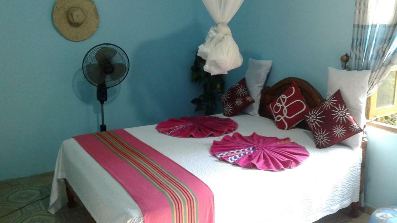 Flower Inn Sigirija Zewnętrze zdjęcie