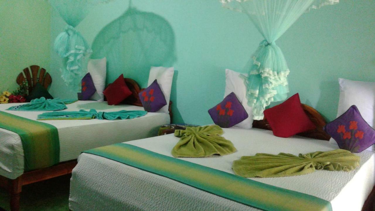 Flower Inn Sigirija Zewnętrze zdjęcie